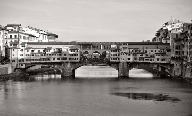 Il ponte vecchio di Firenze (B/N)