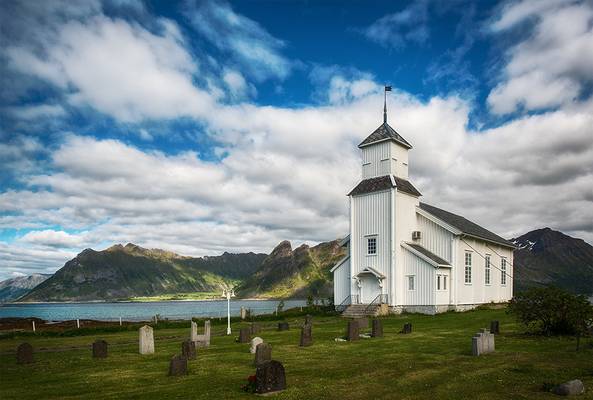 Gimsoysand kirke