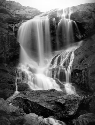 Cascade sous Gran Lago...