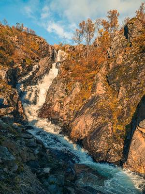 Sifjord road falls