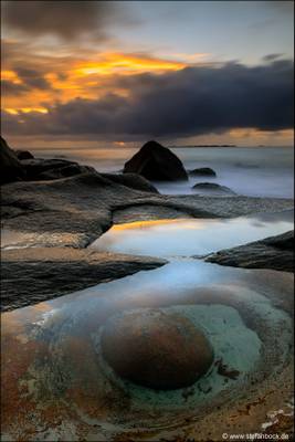 The Dragoneye Uttakleiv Beach Lofoten V