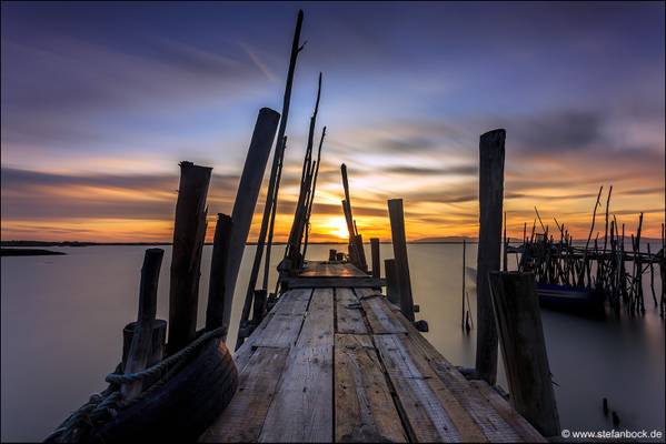 Cais Palafítico da Carrasqueira - Wooden footbridges by the water IV