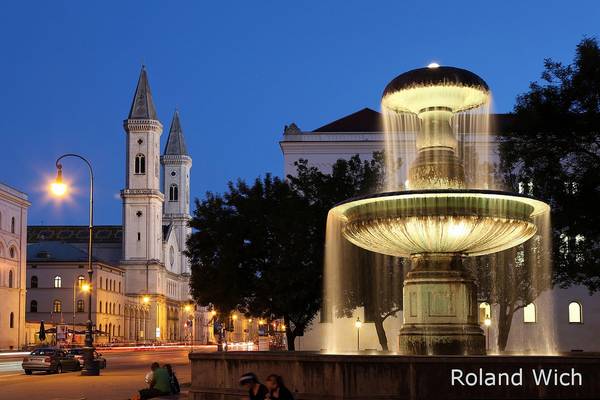 Munich - Ludwigskirche and Geschwister-Scholl-Platz