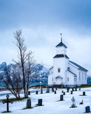 The lonely church of Gimsøy