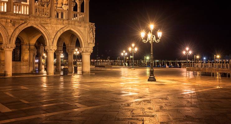 5am, Palazzo Ducale, Venice