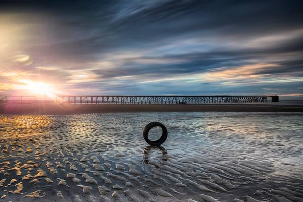 Spot light @ Steetley Pier.