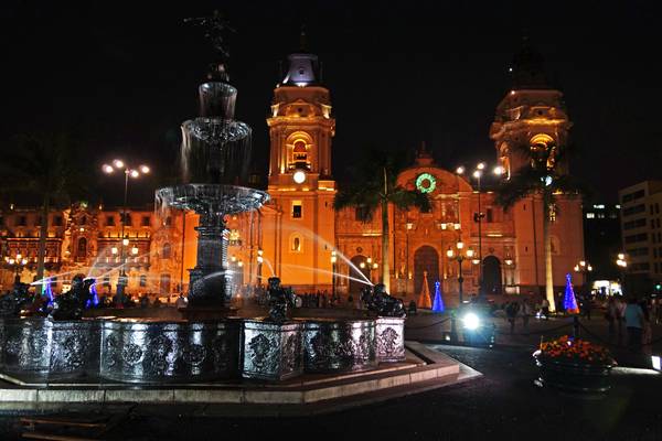 Lima by night. Fountain of Plaza Mayor