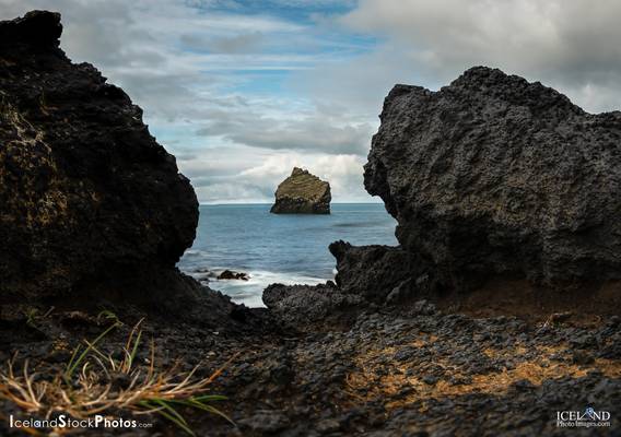 “Karl” the Rock at Kirkjuvogsbás │ Iceland Landscape Photography