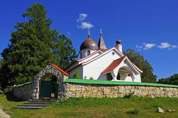Pitcuresque little church in Bekhovo, Polenovo, Russia