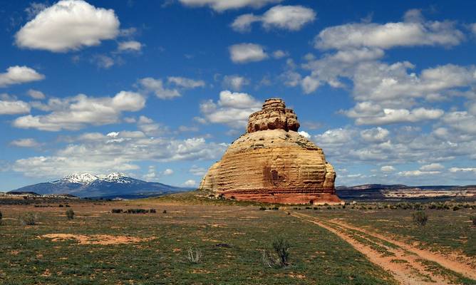 USA - Utah - le long de la route Church Rock et la Sal Mountains