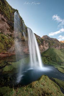 Seljalandsfoss (Iceland)