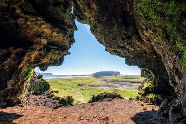 Loftsalahellir Cave (Iceland)