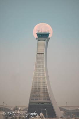 Moon-Tower