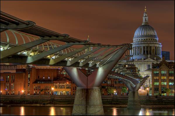 Millennium Bridge and St. Pauls Cathedral
