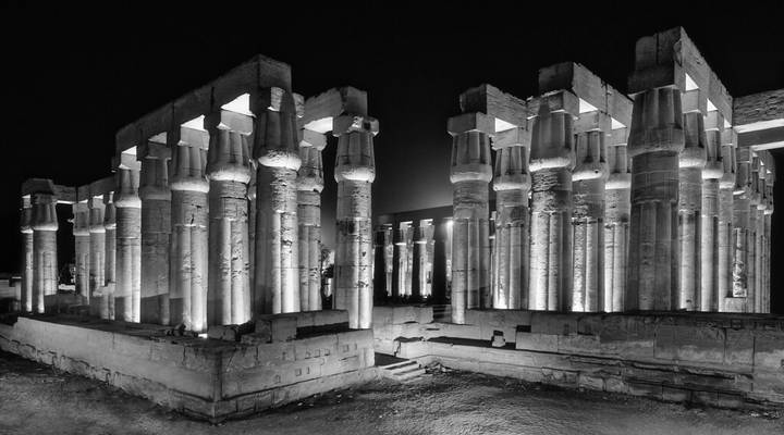 Night in Luxor Temple...