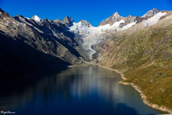 Oberaarsee und Gletscher