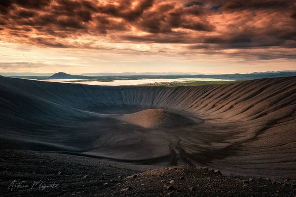Hverfjall Volcano Crater - Lake Mývatn (Iceland)