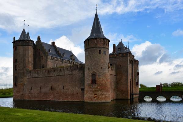 Netherlands - Pays-Bas - château de  Muiden