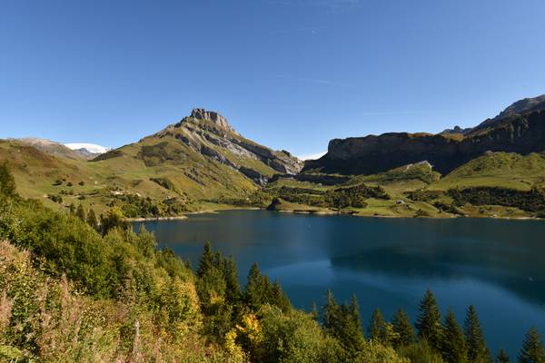 France - Alpes - lac de Roselend