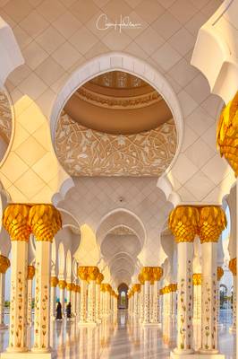 Sheikh Zayed Grand Mosque in Abu Dhabi