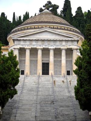 Il Pantheon del cimitero di Staglieno