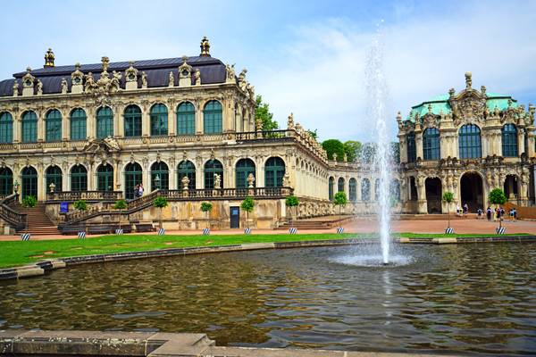 Zwinger Palace fountain, Dresden