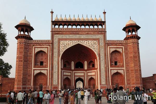 Agra - Taj Mahal South Gate