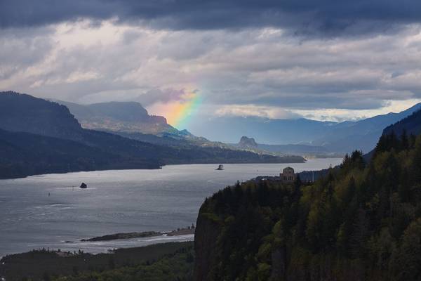 Distant Rainbow