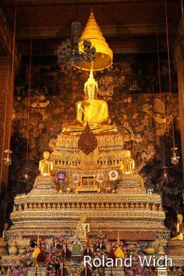 Bangkok - Buddha at Wat Pho