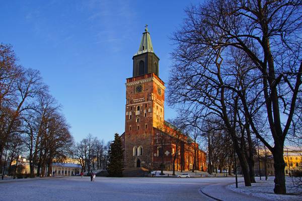 Turku Cathedral frontside view
