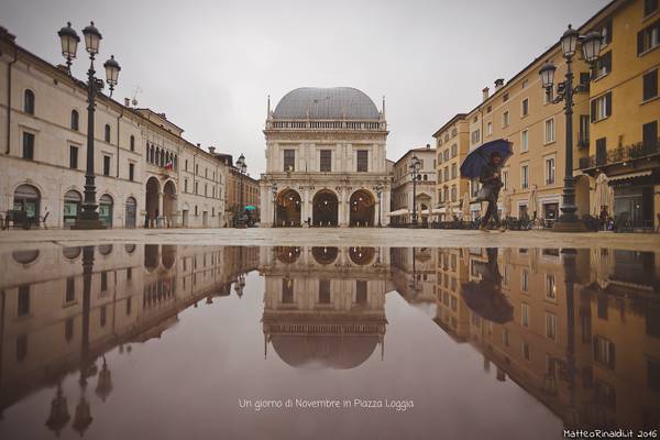 Un giorno di Novembre in Piazza Loggia - Brescia
