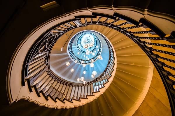 Staircase in an eye (London)
