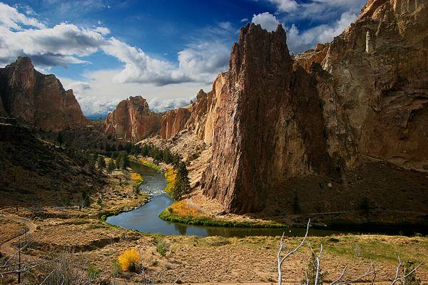 Smith Rock in Autumn