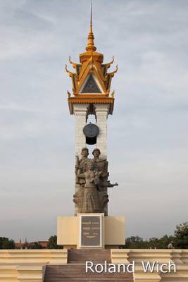 Phnom Penh - Cambodia-Vietnam Friendship Monument