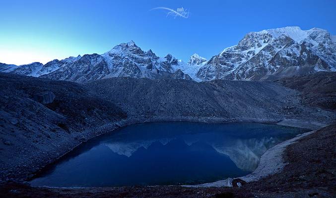 ~Larkya Glacier Lake~