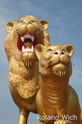 Sihanoukville - Two Lions