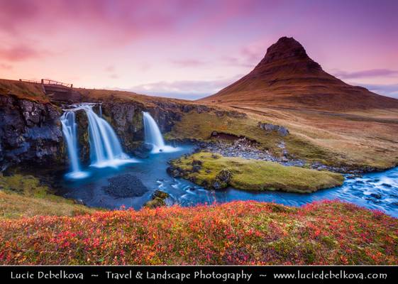 Iceland - Snæfellsnes - Kirkjufell and the waterfall Kirkjufellsfoss in Grundarfjörður at Autumn Sunset