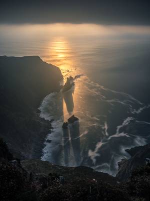 Slieve League at sunset - Donegal, Ireland - Seascape photography