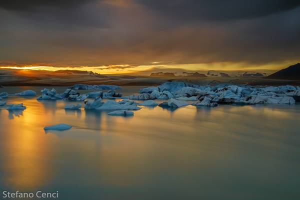 Jökulsárlón - Glacier Lagoon Sunset