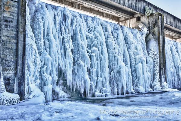 Wall of ice