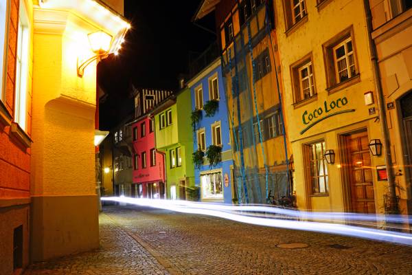 Lindau by night. Ludwigstrasse