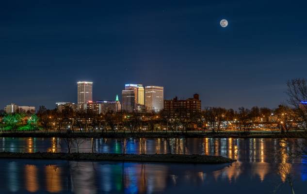 Moon Rise over Tulsa