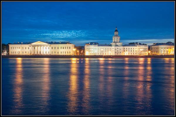 Университетская набережная. St. Petersburg White Nights