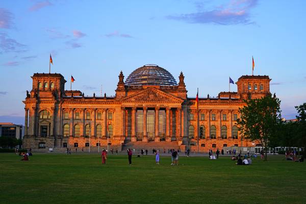 Bundestag at sunset, Berlin