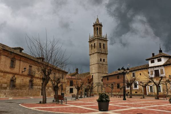 FUENTES DE NAVA Iglesia de San Pedro 2