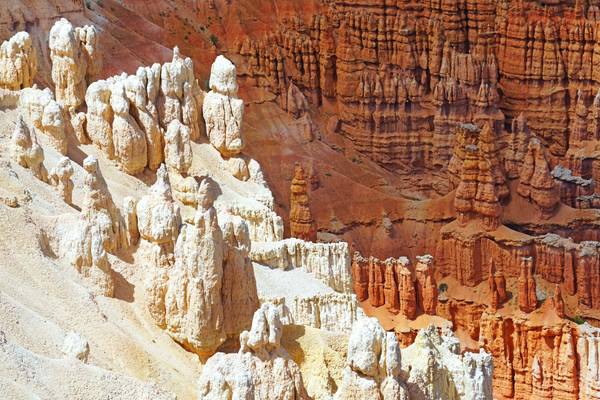 White & orange of Bryce Canyon, USA