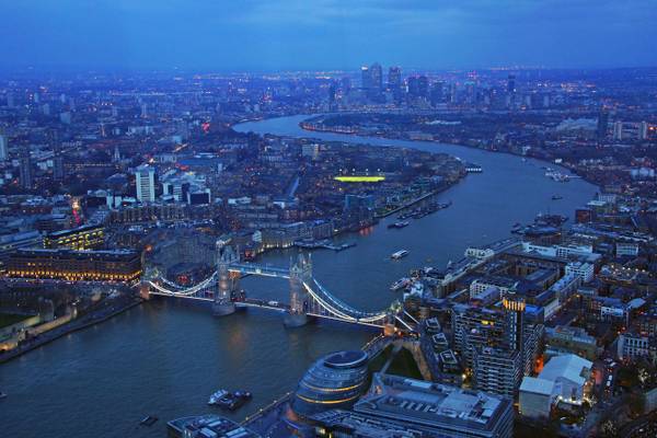 London at the blue hour. Bending Thames from the Shard