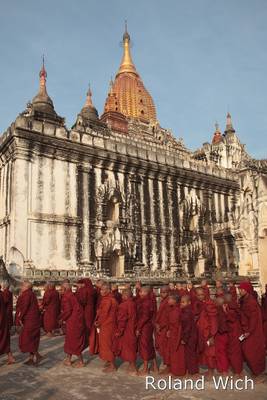 Bagan - Ananda Pagoda Festival