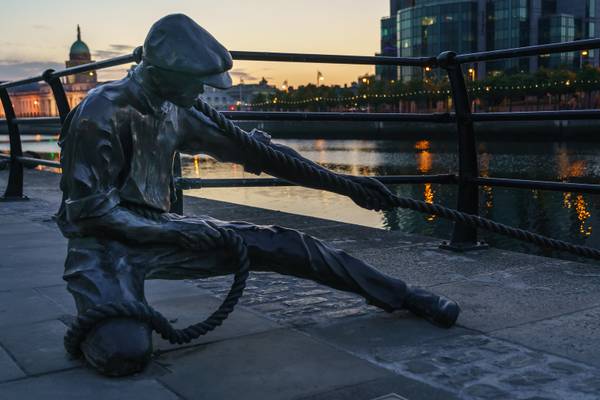 Dublin, The Linesman