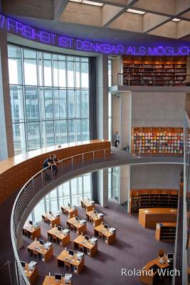 Berlin - Bibliothek des Bundestages